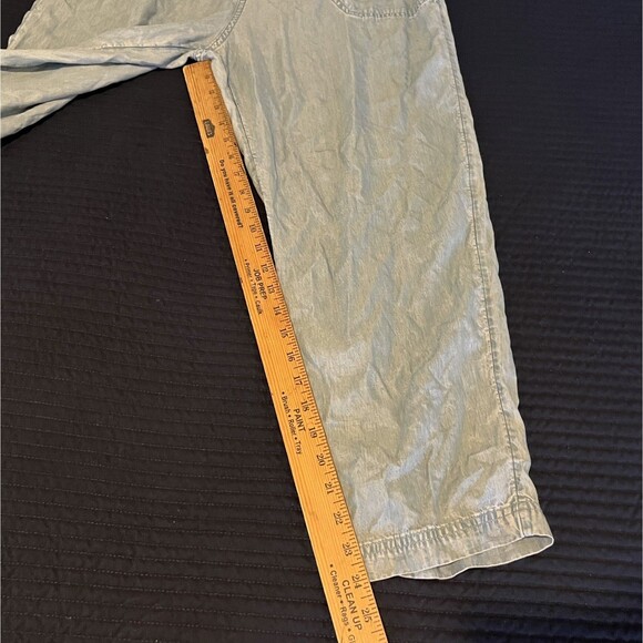 Abercrombie Fitch Womens V Neck Blue Chambray Pocket Jumpsuit Relaxed Pockets L - Picture 5 of 9